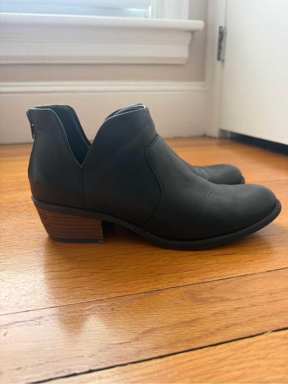 Women's Black Leather Low Heel Ankle Boots